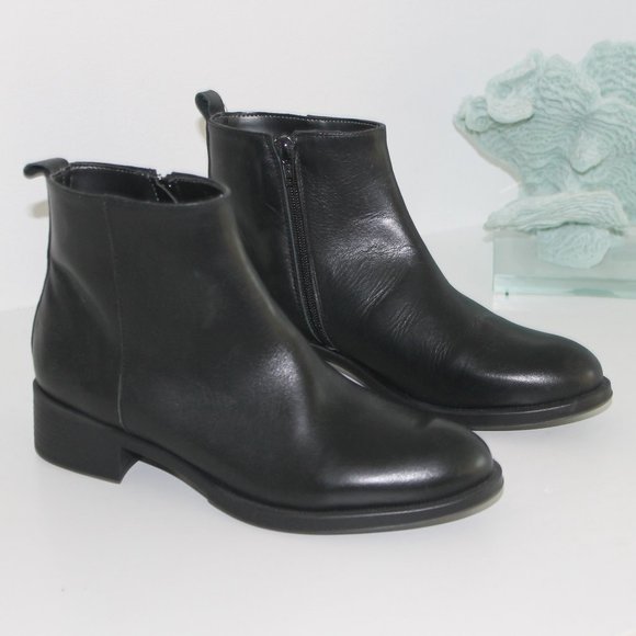 Narf... Shoes - NEW Narf Genuine Leather Ankle Black Boots Womens Sz 37 / 6.5 made in Spain